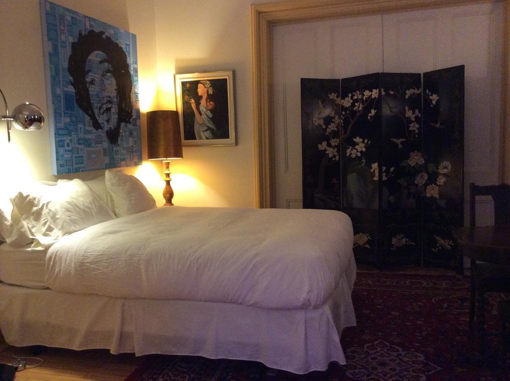 Gold Door Inn Ottawa Room photo