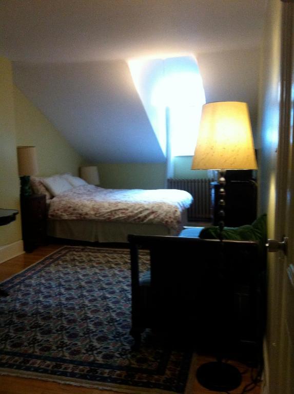 Gold Door Inn Ottawa Room photo